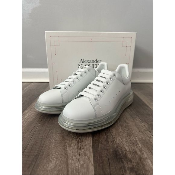 Alexander McQueen Men's Oversized Gel Sole Leather Platform Sneakers - Picture 9 of 14